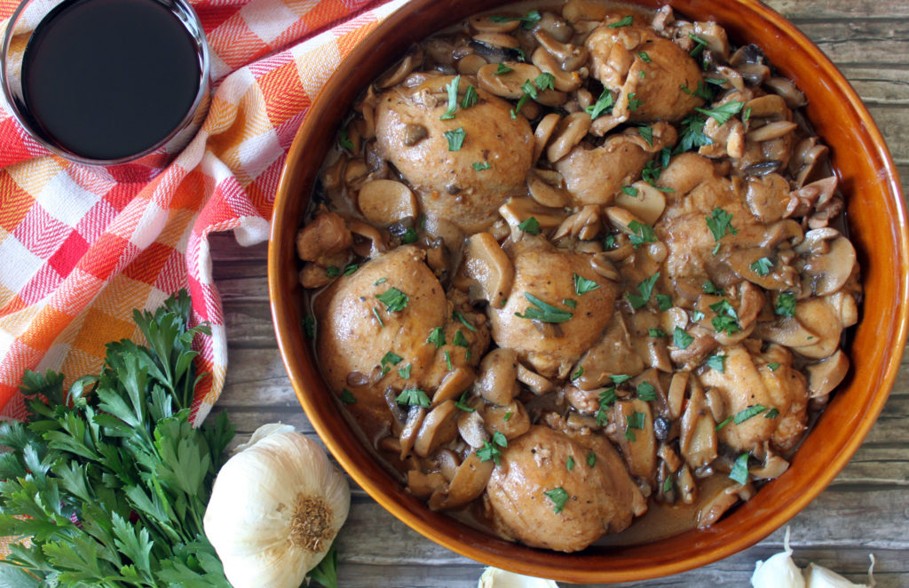 Chicken in Red Wine Sauce with Mushrooms Sugar and Salt